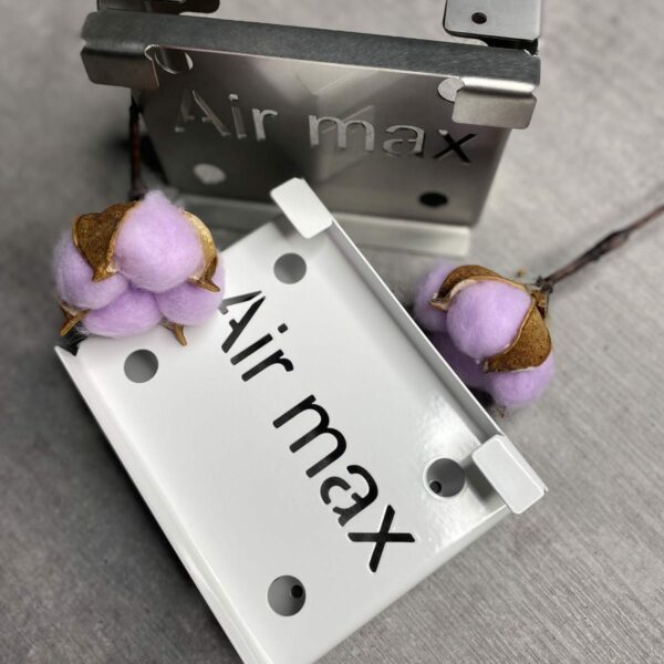 AIR MAX - Hanging device for a pedicure foot cleaner - מתקן תלייה לשואב אבק על רגלית פדיקור