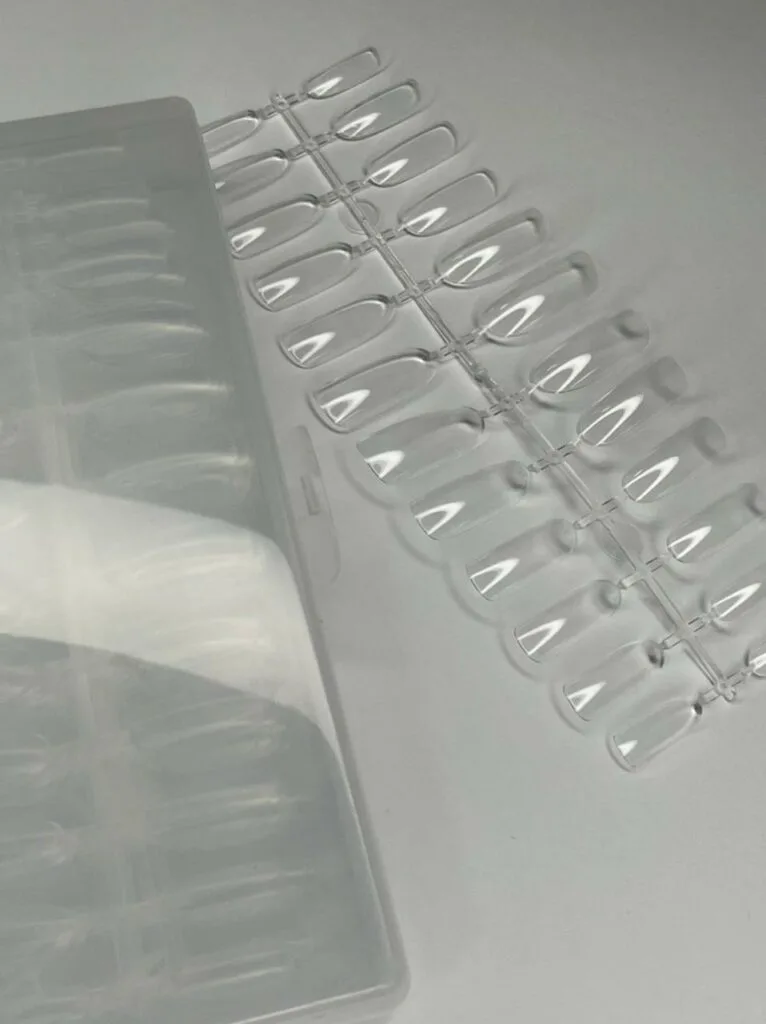Gel tips for nail extension oval shape 240 pcs - טיפס ג'ל לבנייה אליפסה 240 יחידות