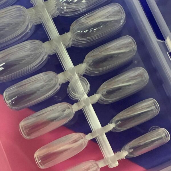Gel tips for nail extension Stiletto 240 pcs - טיפסים מג'ל לבנייה פגיון 240 יחידות - Image 4