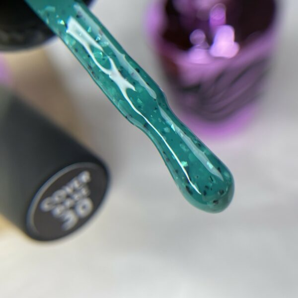 Elise Braun - COVER BASE NO. 30 green with black. white and shiny flakes 10ML - כאבר בייס מס. 30 - Image 2