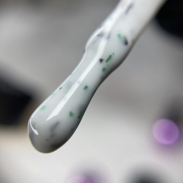 Elise Braun - COVER BASE NO. 33  white with black and shiny green flakes 10ML - כאבר בייס מס ,33 - Image 2
