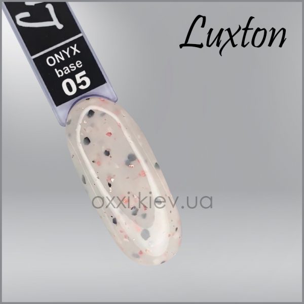 LUXTON - BASE ONYX. Creamy white with black flakes and peach tint. No. 5, 10ML - בייס כאבר אוניקס 10 מל לבן שמנת עם פתיתים שחורים וגוון אפרסק - מס' 05 - Image 2