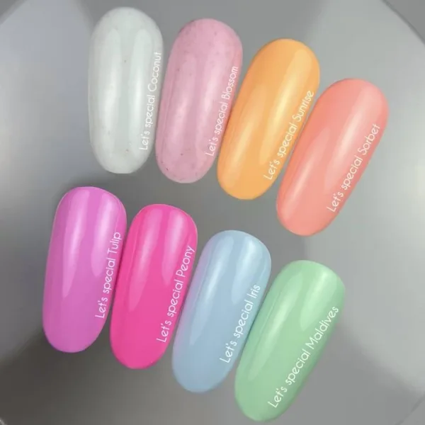 NAILSOFTHEDAY - Let's special gel polish, spring 2025 - 239 Maldives теплий мʼятно-зелений гель–лак для нігтів, що перекриває в один шар, 10 мл - Image 3