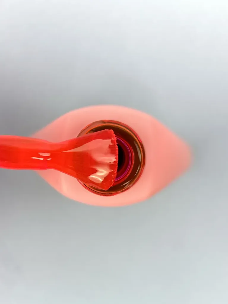 YOU ARE CUTE - Вітражний гель-лак 5ml Color No. 126 - Зображення 3