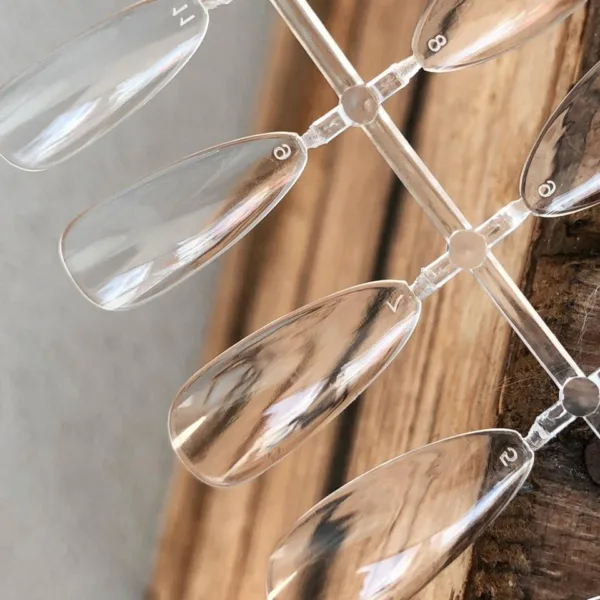 Gel tips for nail extension Almond 240 pcs - טיפסים מג'ל לבנייה שקד 240 יחידות