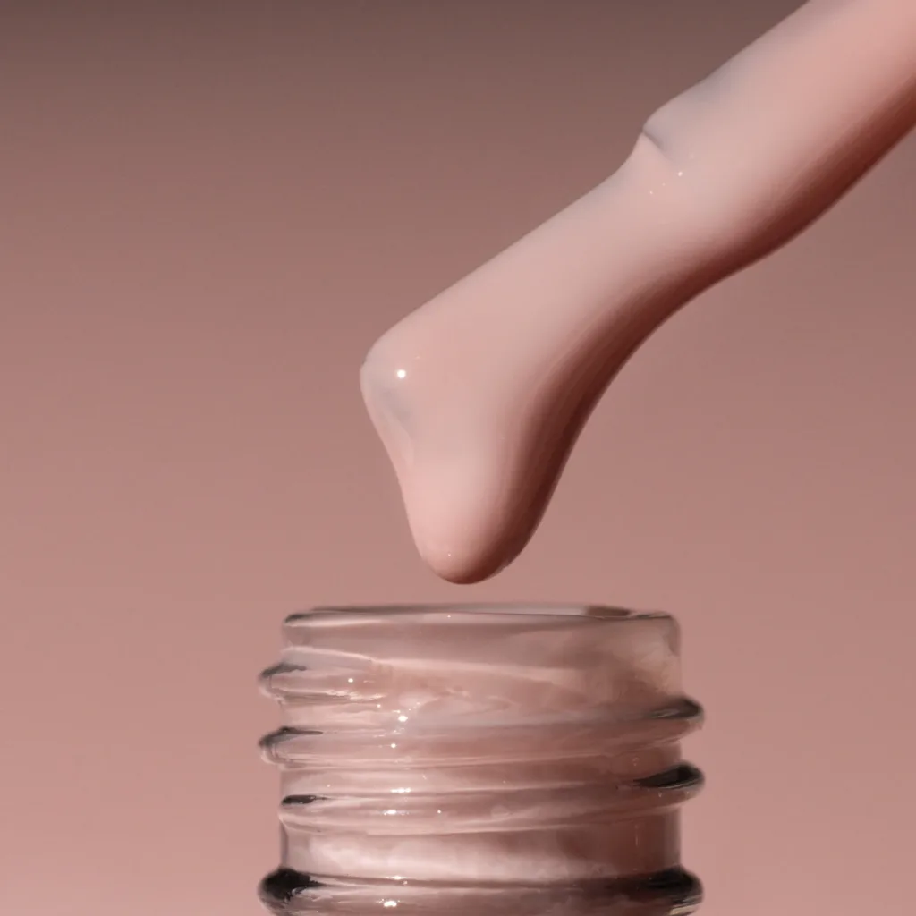 Kira Nails - French Base основа 013 (бежевий), 30мл - Зображення 3